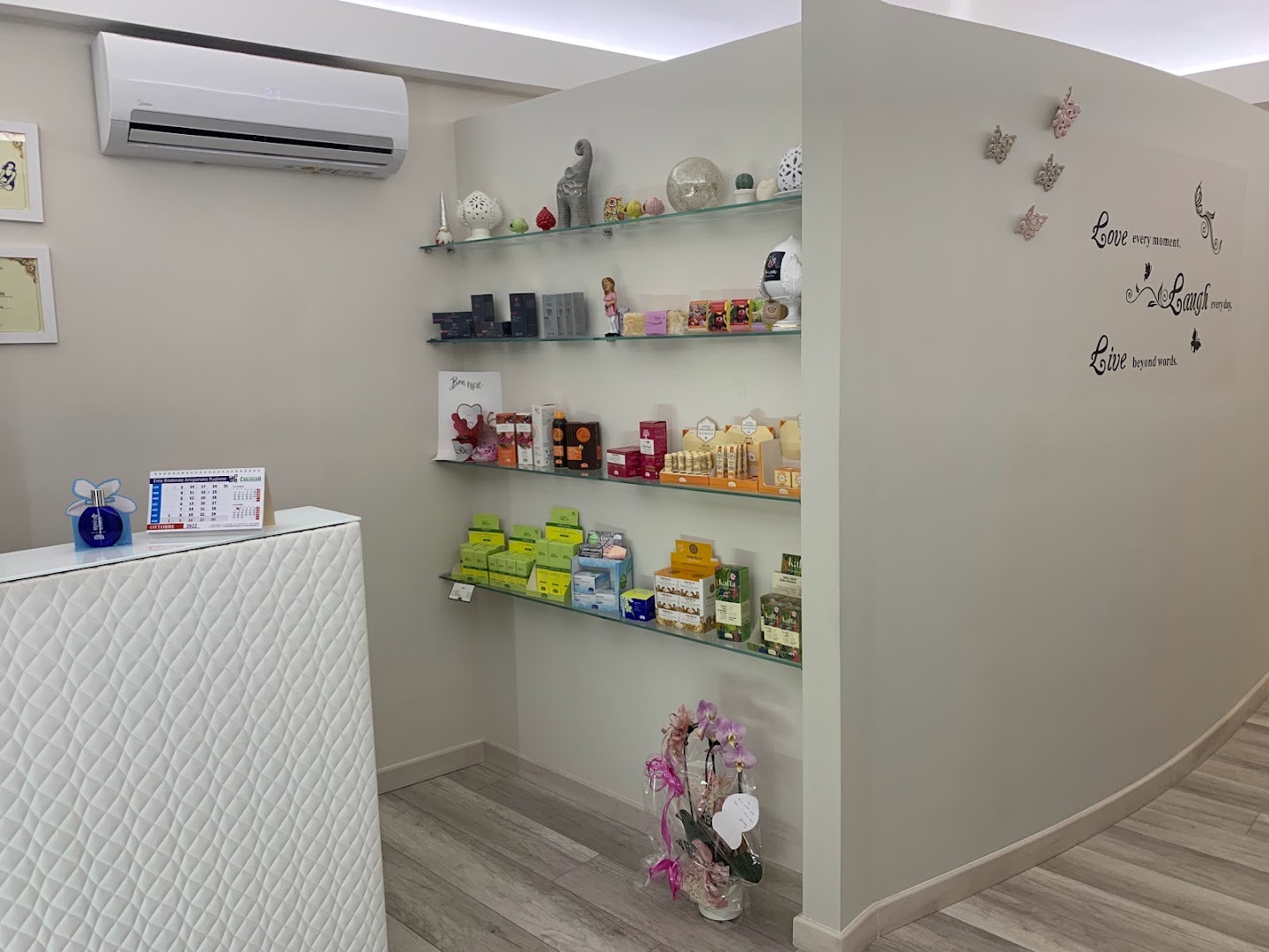Ben Essere Estetica Donna · Foto 1